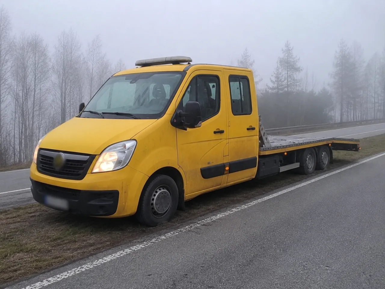 Laweta SANI-HOL gotowa do wyjazdu – pomoc drogowa Piaseczno 24h